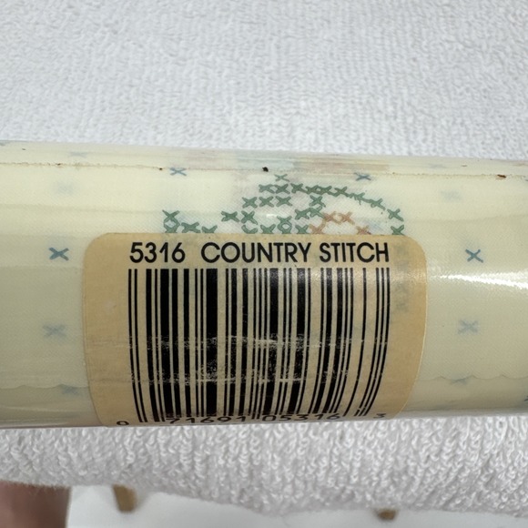 1986 Rubbermaid Smooth 'N Easy Shelf  & Drawer Liner 5316 Country Stitch 10x12‎ - Picture 4 of 6